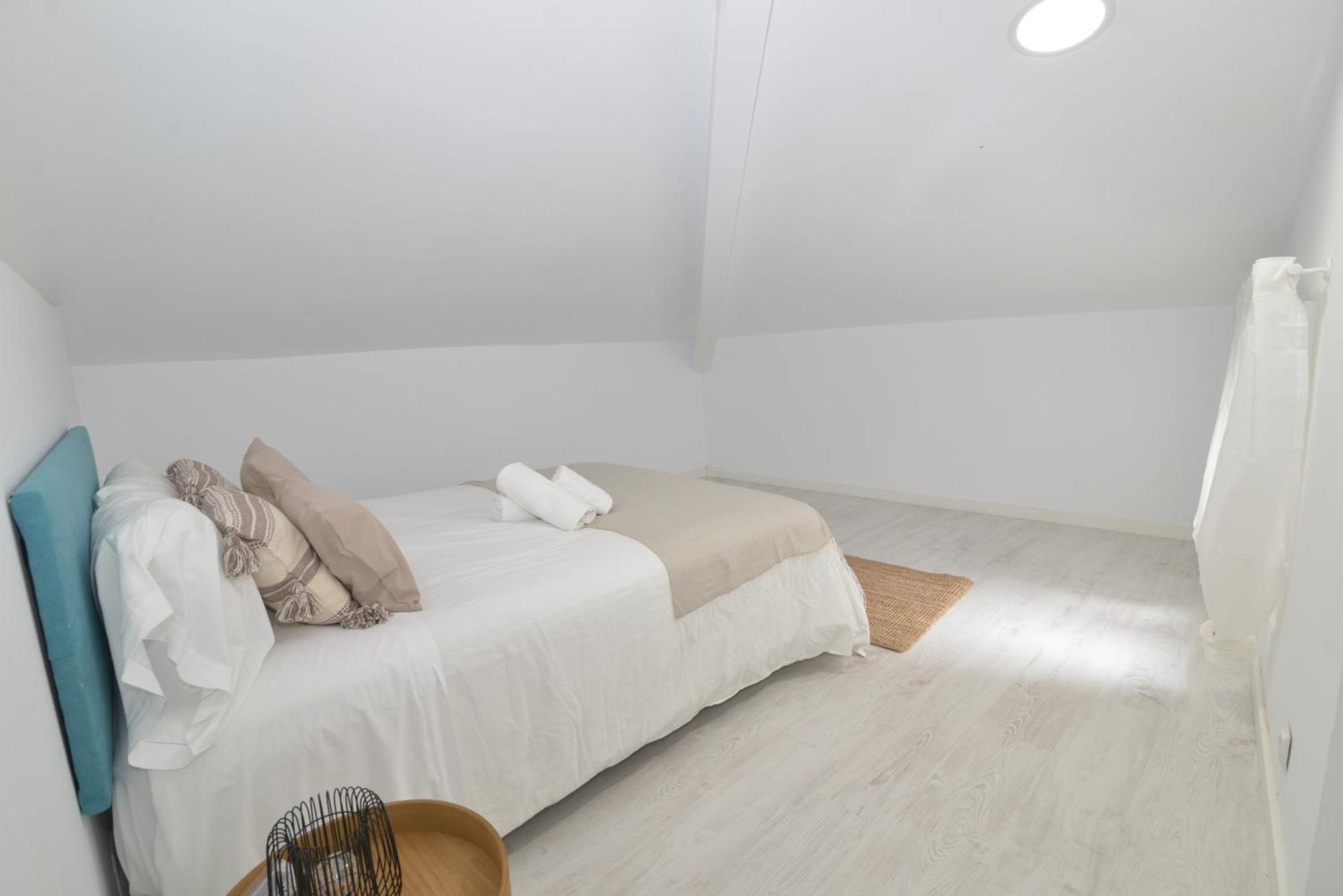 El Apartamento De San Cisneros By Just-Room Santander Exteriör bild