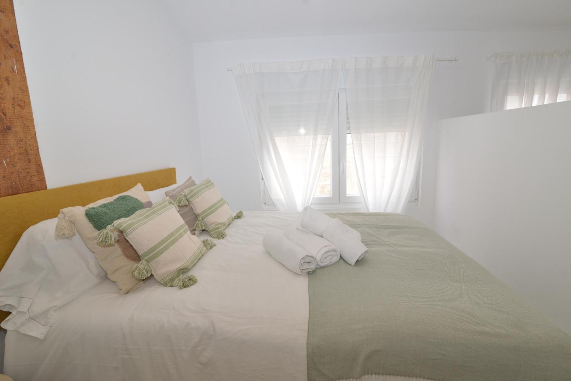 El Apartamento De San Cisneros By Just-Room Santander Exteriör bild