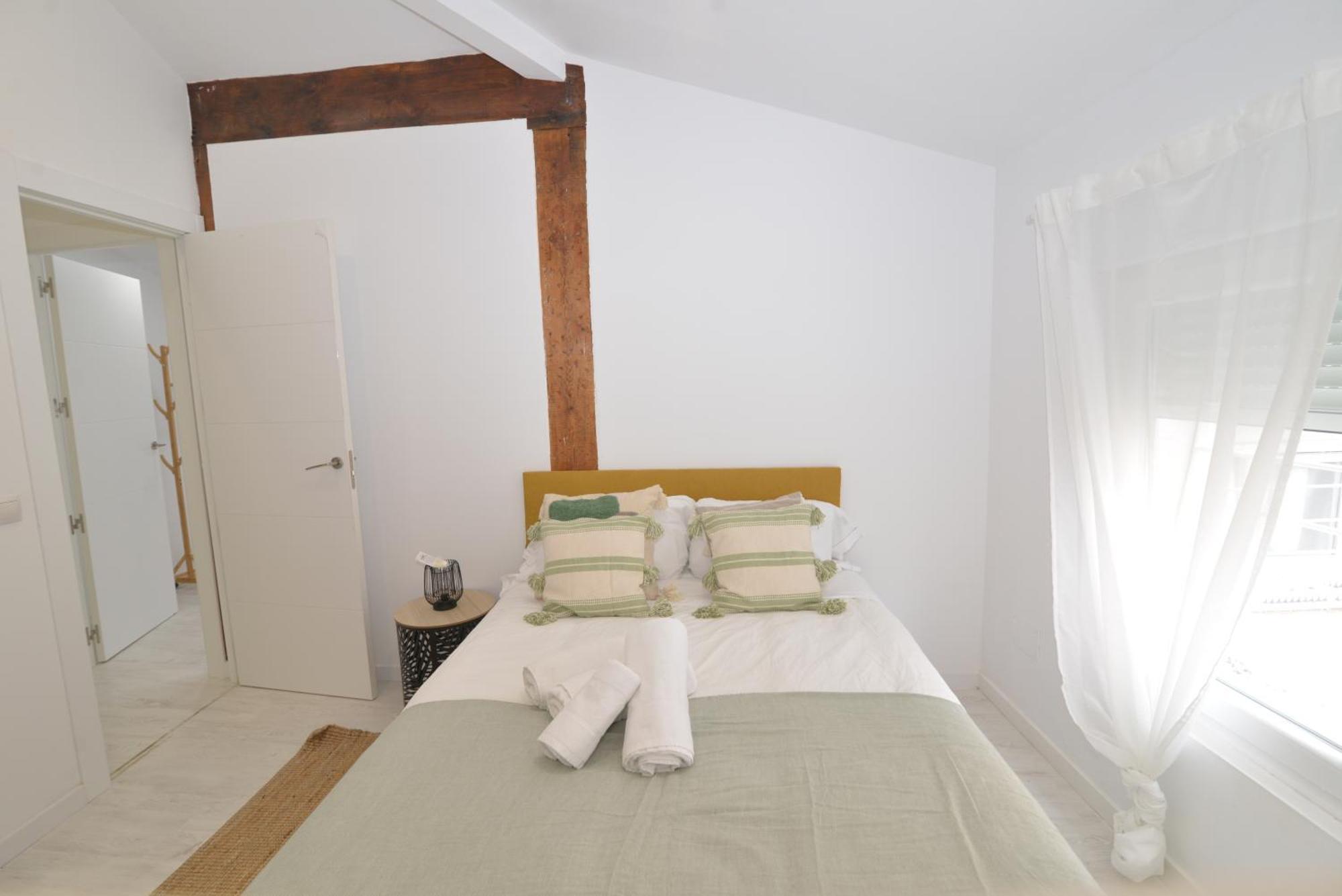 El Apartamento De San Cisneros By Just-Room Santander Exteriör bild